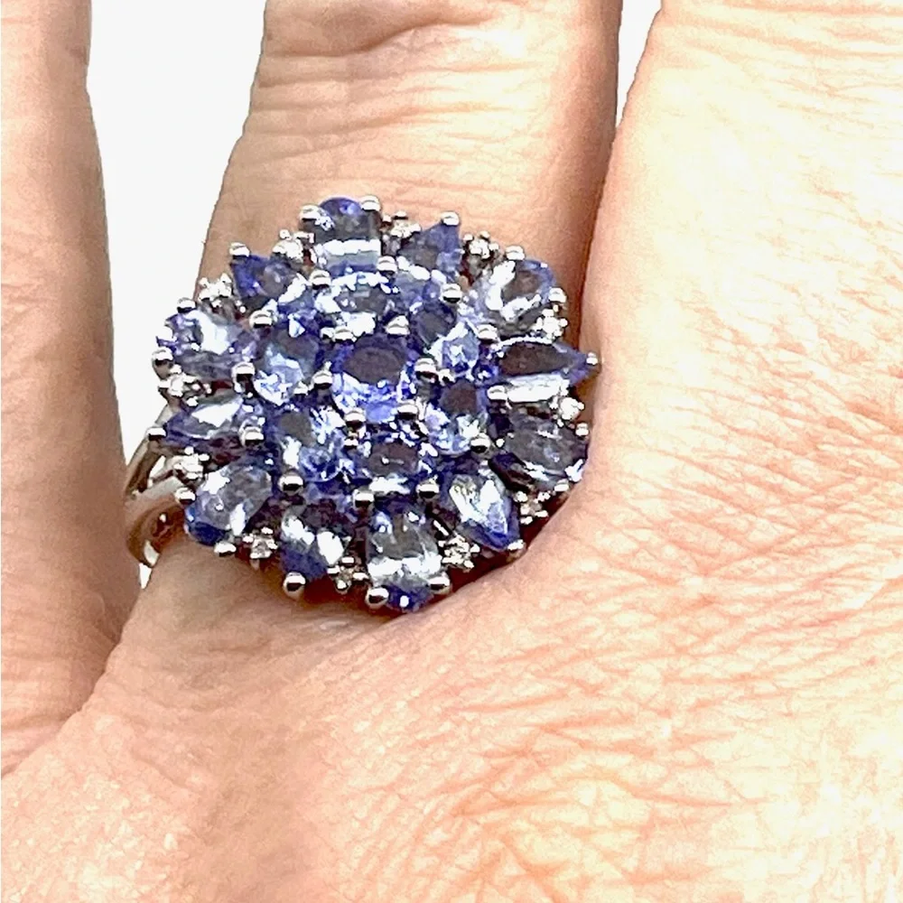 Sterling Tanzanite Stunning Ring 10.25